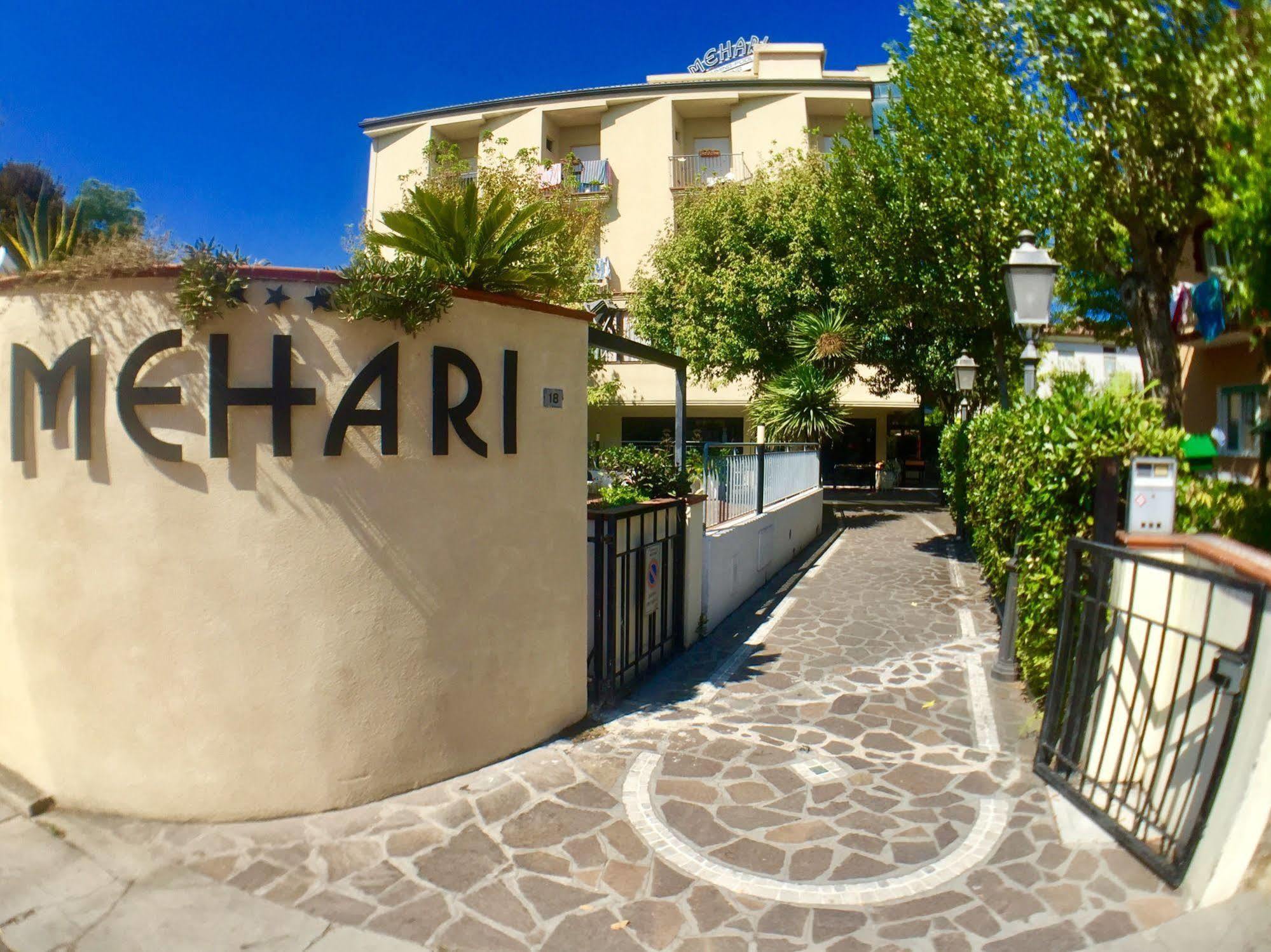 Hotel Mehari Riccione Buitenkant foto